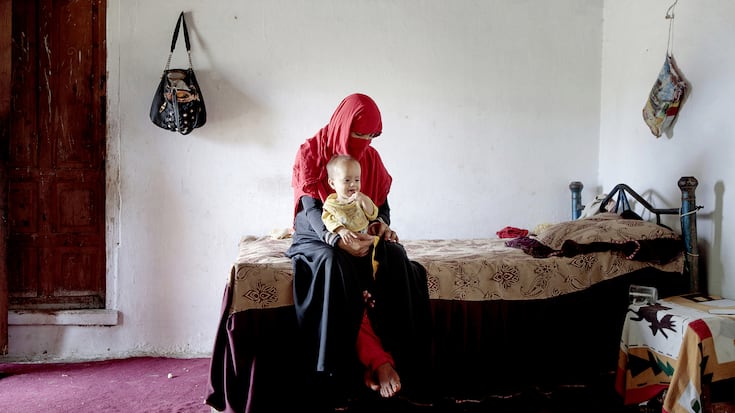 Sajeeda a 9 filles et un seul garçon, pas encore en âge de travailler.