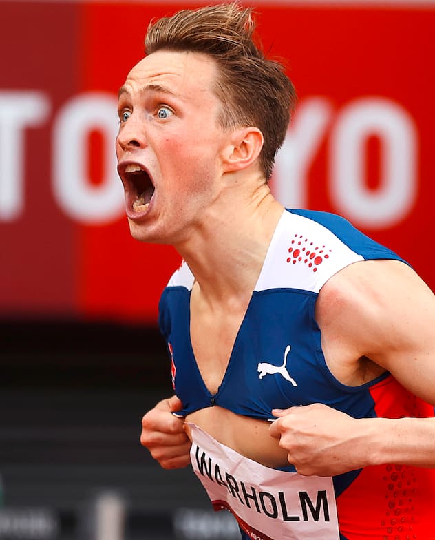 epa09389331 Karsten Warholm of Norway celebrates after winning the Men's 400m Hurdles final at the Athletics events of the Tokyo 2020 Olympic Games at the Olympic Stadium in Tokyo, Japan, 03 August 2021. EPA/DIEGO AZUBEL