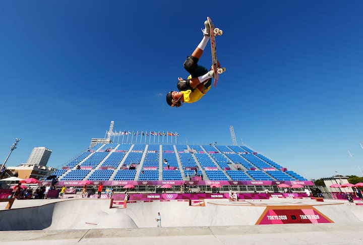TOKYO, JAPAN - AUGUST 05: Keegan Palmer of Team Australia warms up prior to the Men's Skateboarding Park Preliminary Heat on day thirteen of the Tokyo 2020 Olympic Games at Ariake Urban Sports Park on August 05, 2021 in Tokyo, Japan. (Photo by Ezra Shaw/Getty Images)