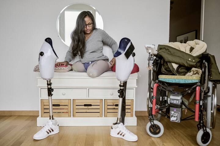 Neeta Gervasi et ses prothèses de jambe