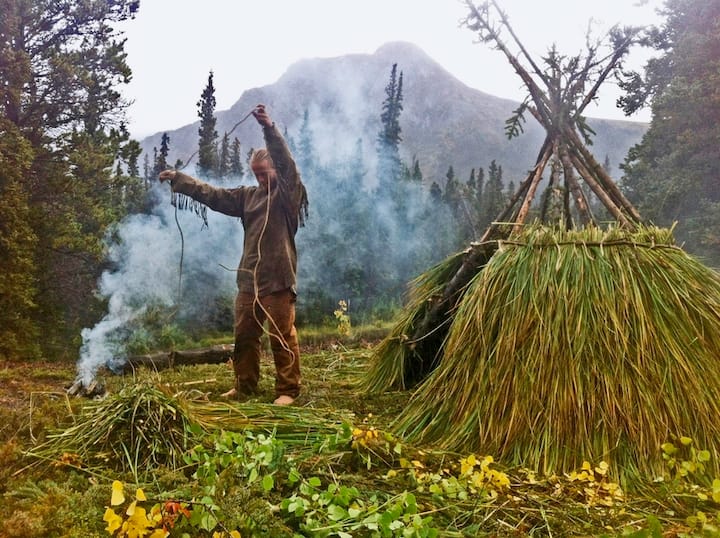 Kim Pasche sur le tournage de «Passe-moi les jumelles» en 2015