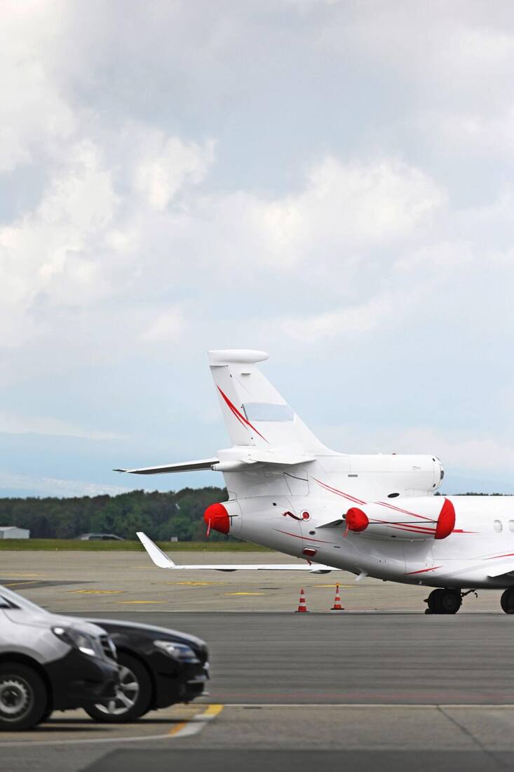 A l’aéroport de Cointrin, les immatriculations des jets privés sont souvent masquées
